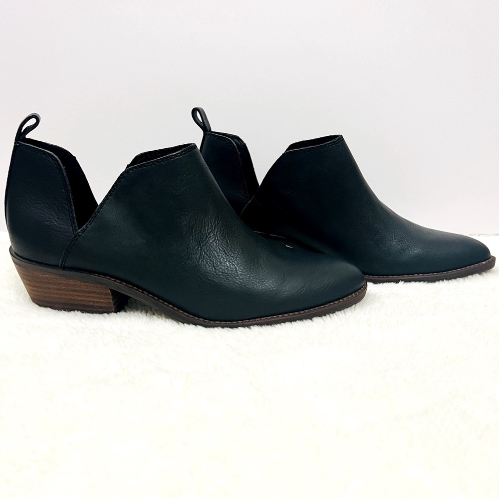 Lucky Brand Black Ankle Boots Women’s Size 10 Brand New Never Worn
